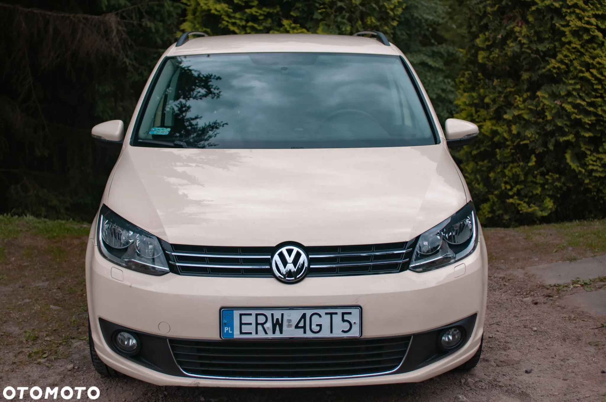Volkswagen Touran 1.6 TDI DPF Comfortline DSG - 2