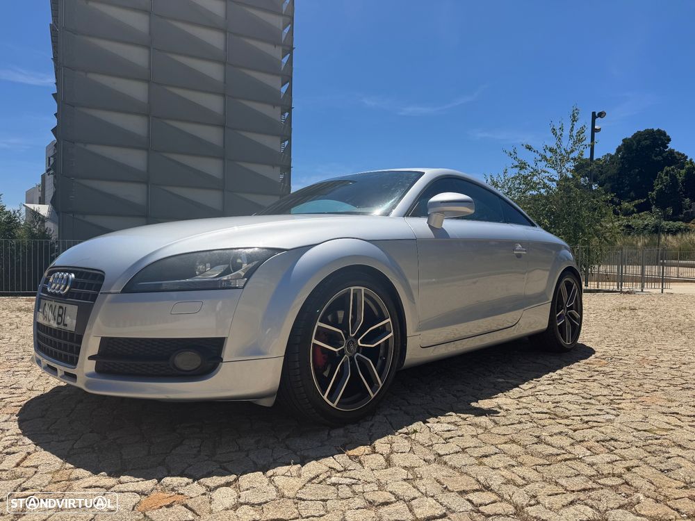 Audi TT Coupé - 8