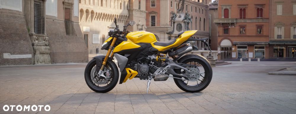 Ducati Streetfighter V2 - 11
