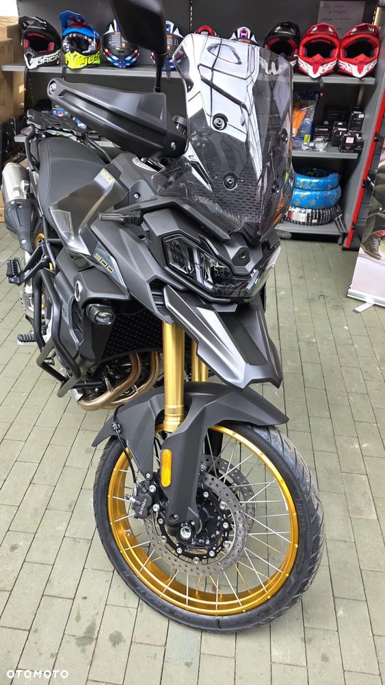 VOGE 900DSX - 3