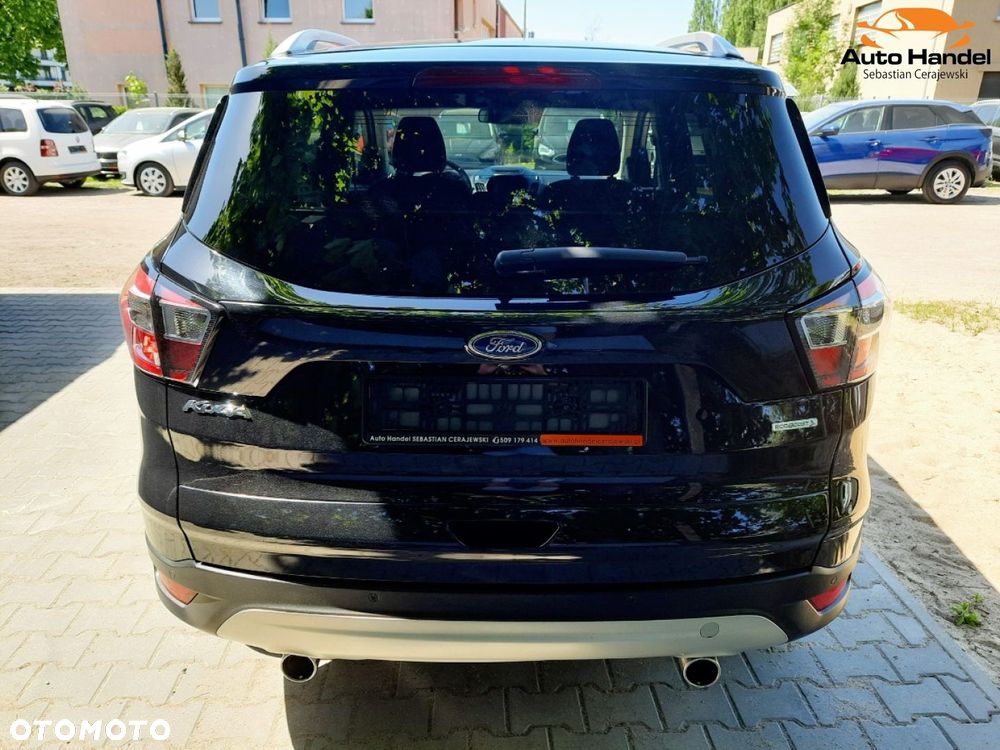 Ford Kuga 1.5 EcoBoost 2x4 Titanium - 11