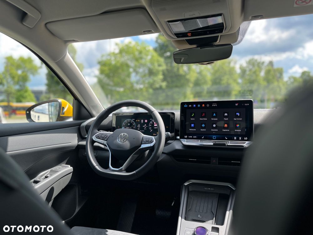Volkswagen T-Roc 1.5 eTSI OPF DSG Style - 21