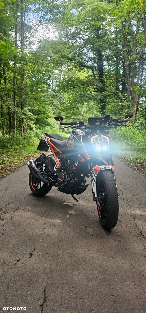 KTM Duke 125 - 10
