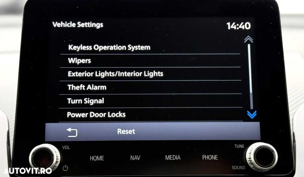 Mitsubishi Eclipse-Cross - 33