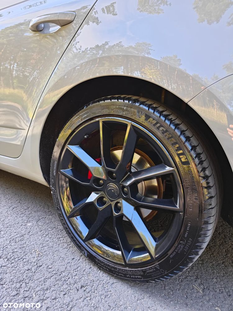 Skoda Octavia - 6