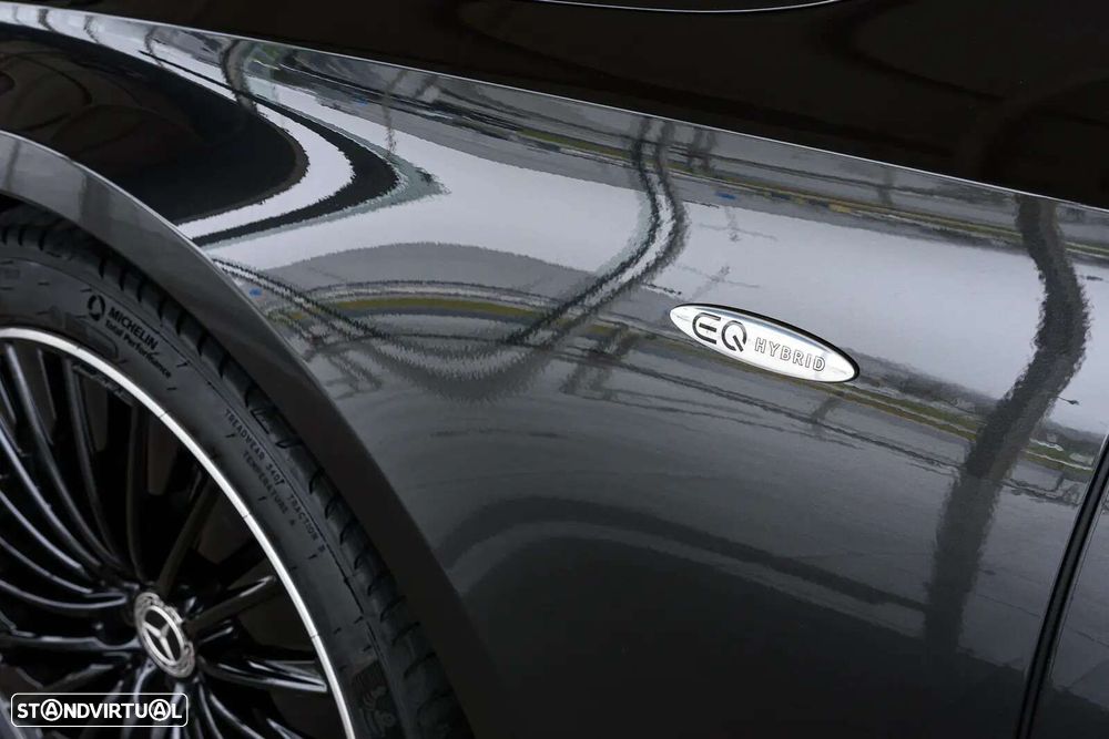 Mercedes-Benz E 300 - 13