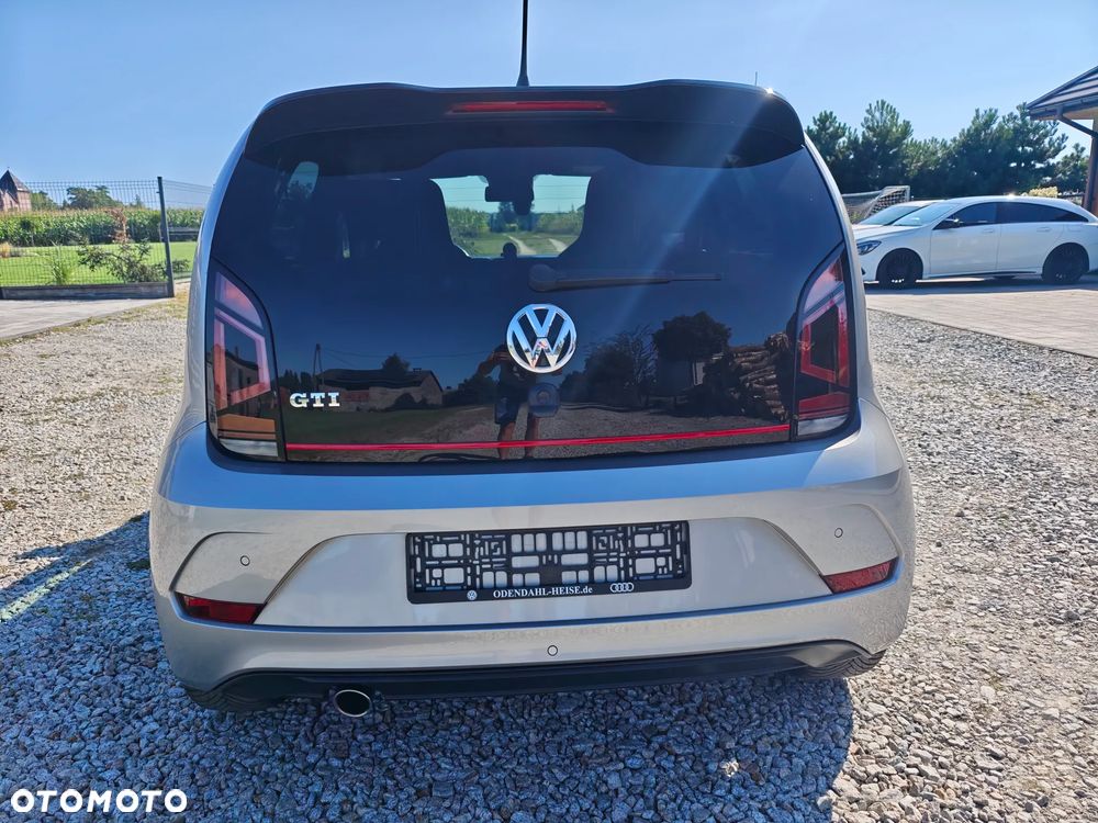 Volkswagen up! GTI - 4