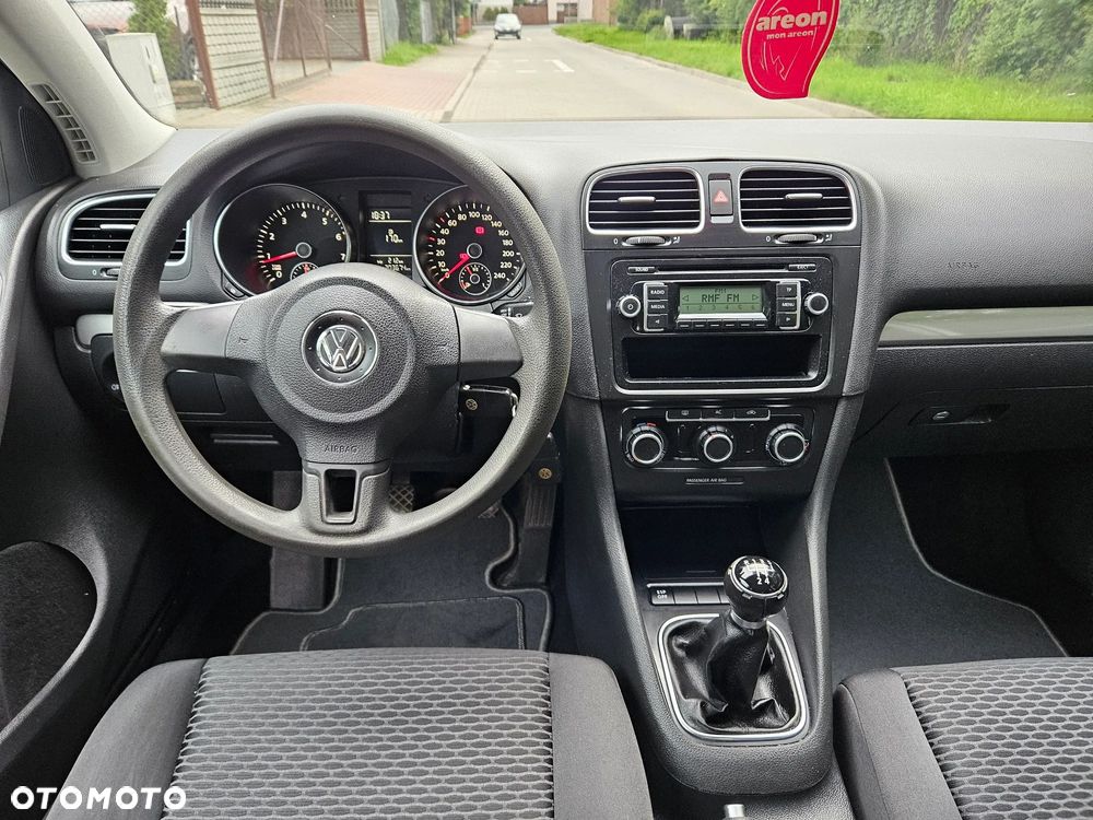 Volkswagen Golf VI 1.6 Comfortline - 9