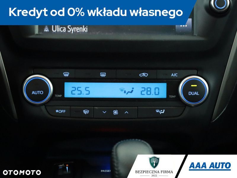 Toyota Avensis - 13