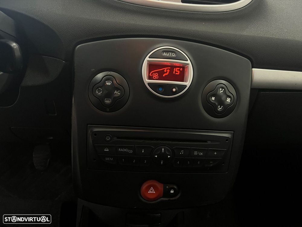 Renault Clio 1.5 dCi Dynamique - 14