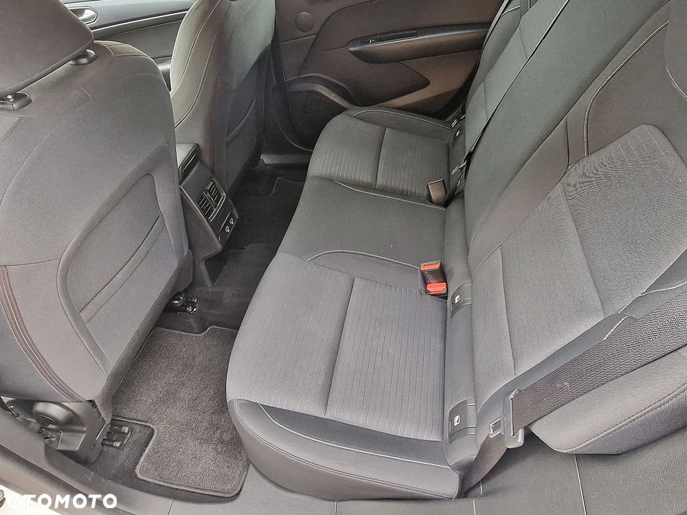 Renault Arkana TCe 140 EDC INTENS - 10
