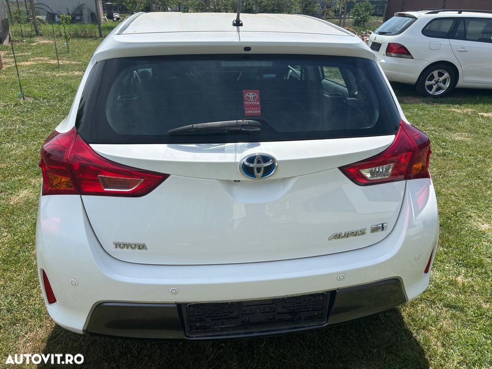 Toyota Auris - 15