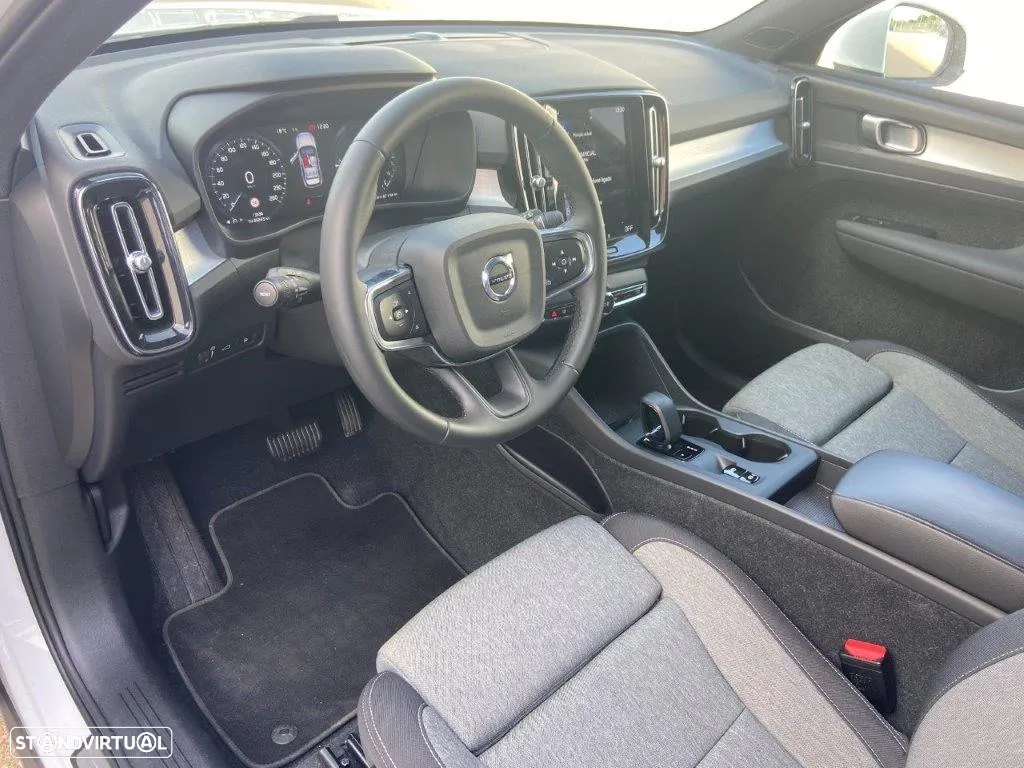 Volvo XC 40 1.5 T4 PHEV Core - 9