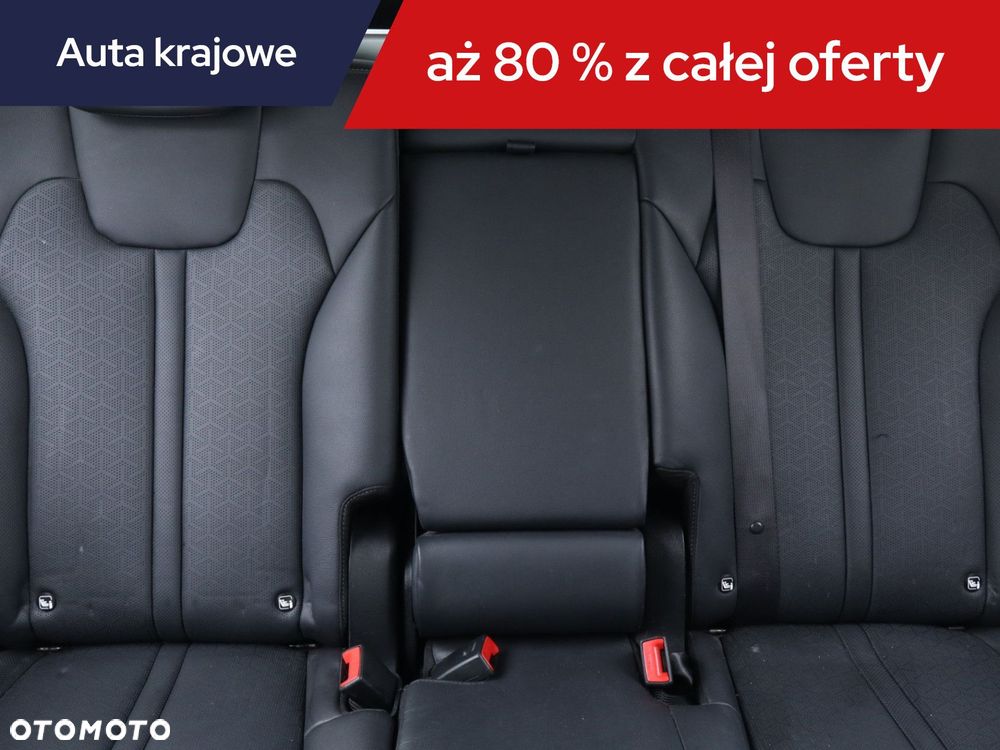 Kia Sorento - 12