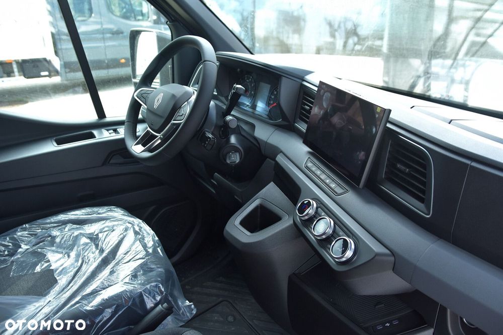 Renault Master Furgon L2H2 170KM Automat AT9 - 20