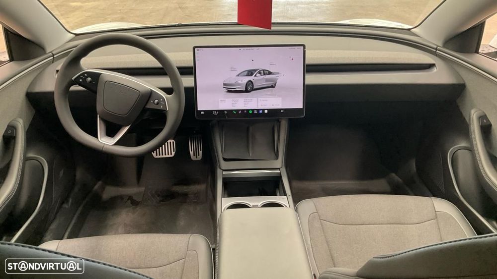 Tesla Model 3 Long Range RWD - 4