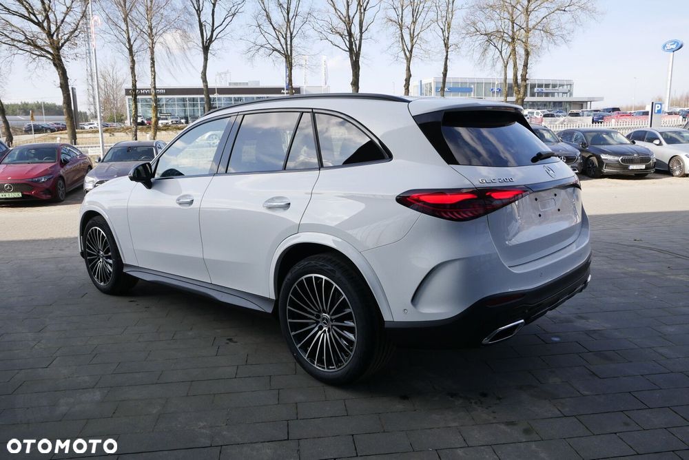 Mercedes-Benz GLC - 6