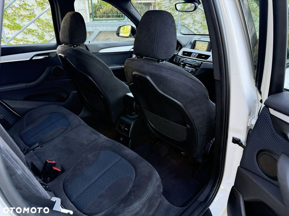 BMW X1 xDrive20d M Sport - 11