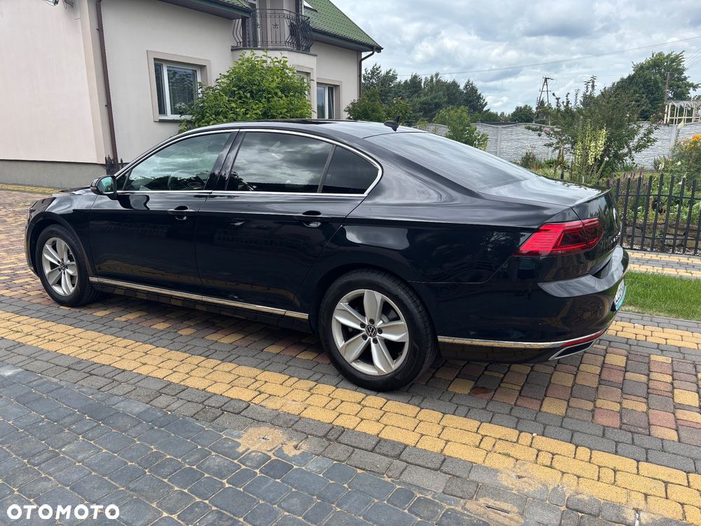 Volkswagen Passat 1.5 TSI EVO Elegance DSG - 8