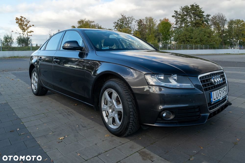 Audi A4 Limousine 2.0 TDI DPF Ambition - 5