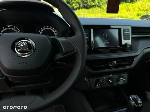 Skoda Fabia 1.0 MPI Active - 25