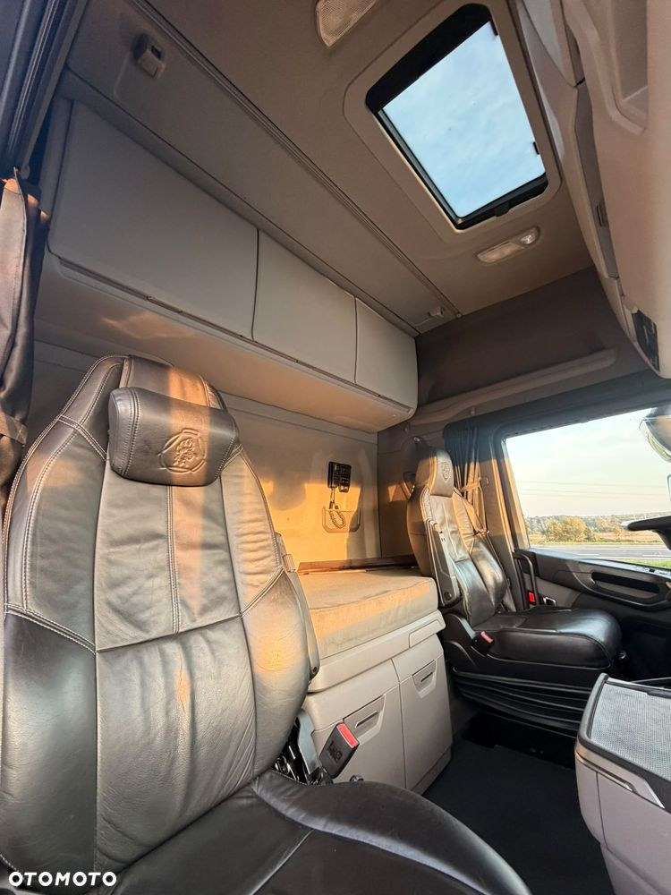 Scania 540S - 18