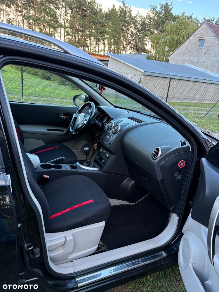 Nissan Qashqai+2 2.0 Tekna Premium - 5