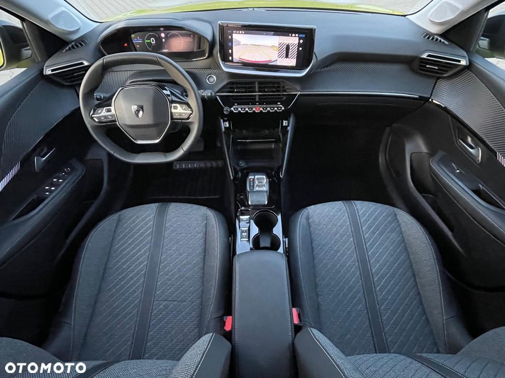 Peugeot 208 Elektromotor 136 Allure Pack - 11