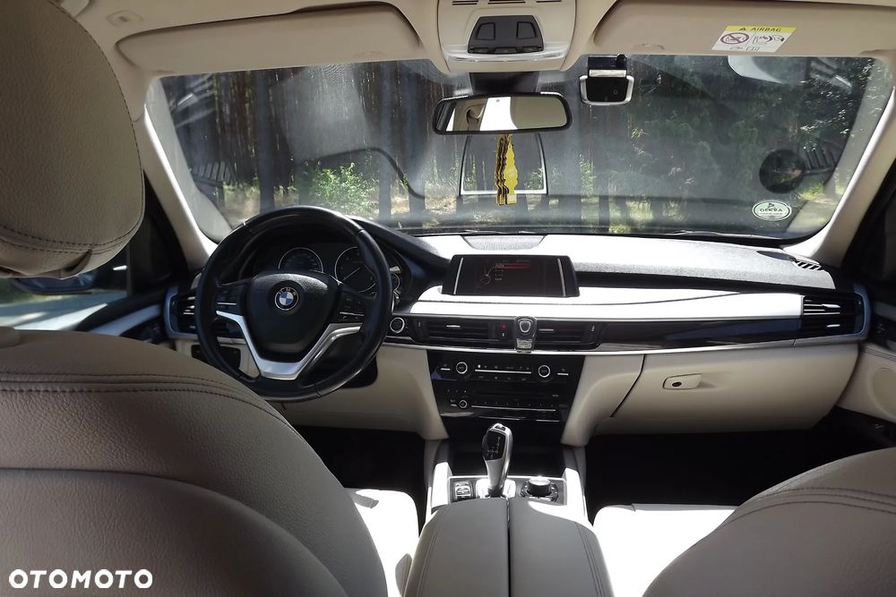 BMW X5 xDrive30d - 19