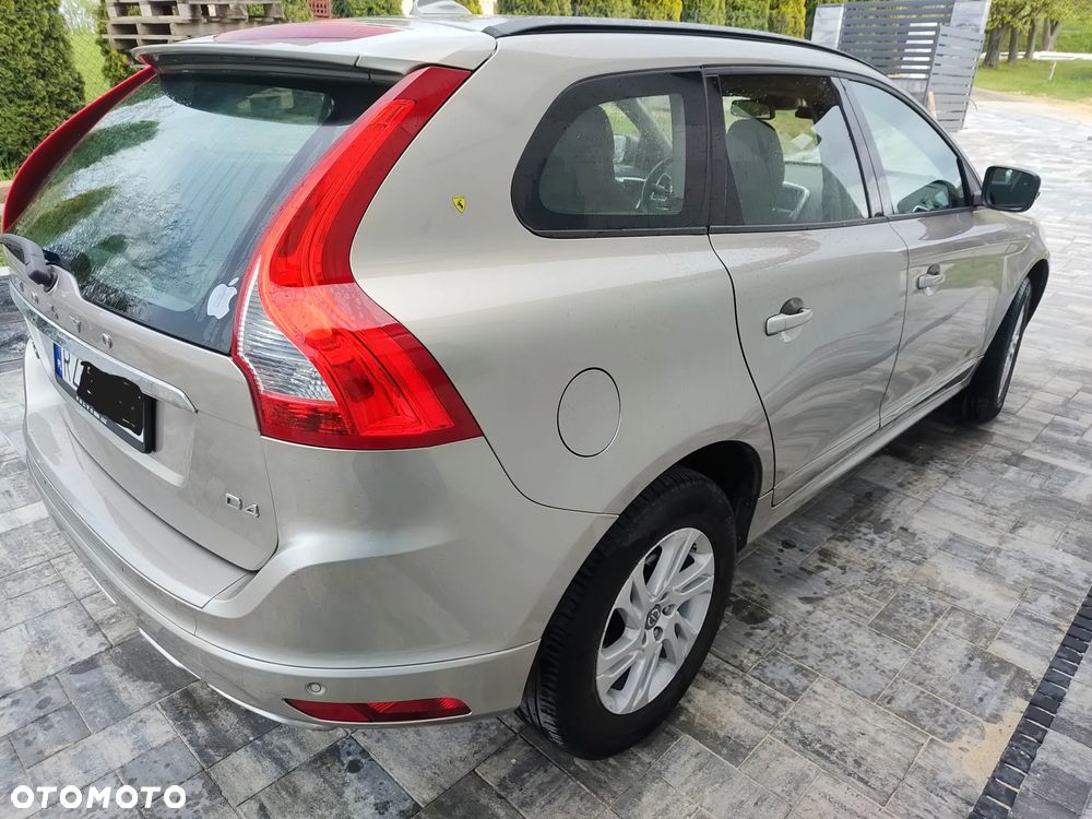 Volvo XC 60 D4 Drive-E Kinetic - 4
