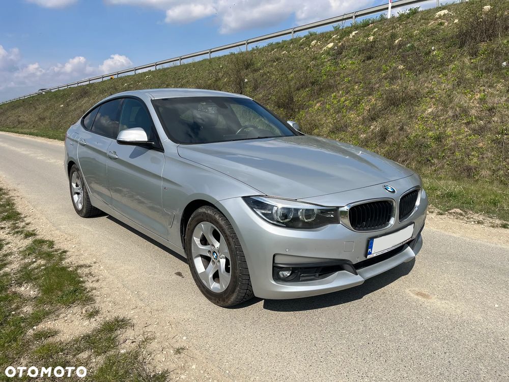 BMW 3GT 320i - 15