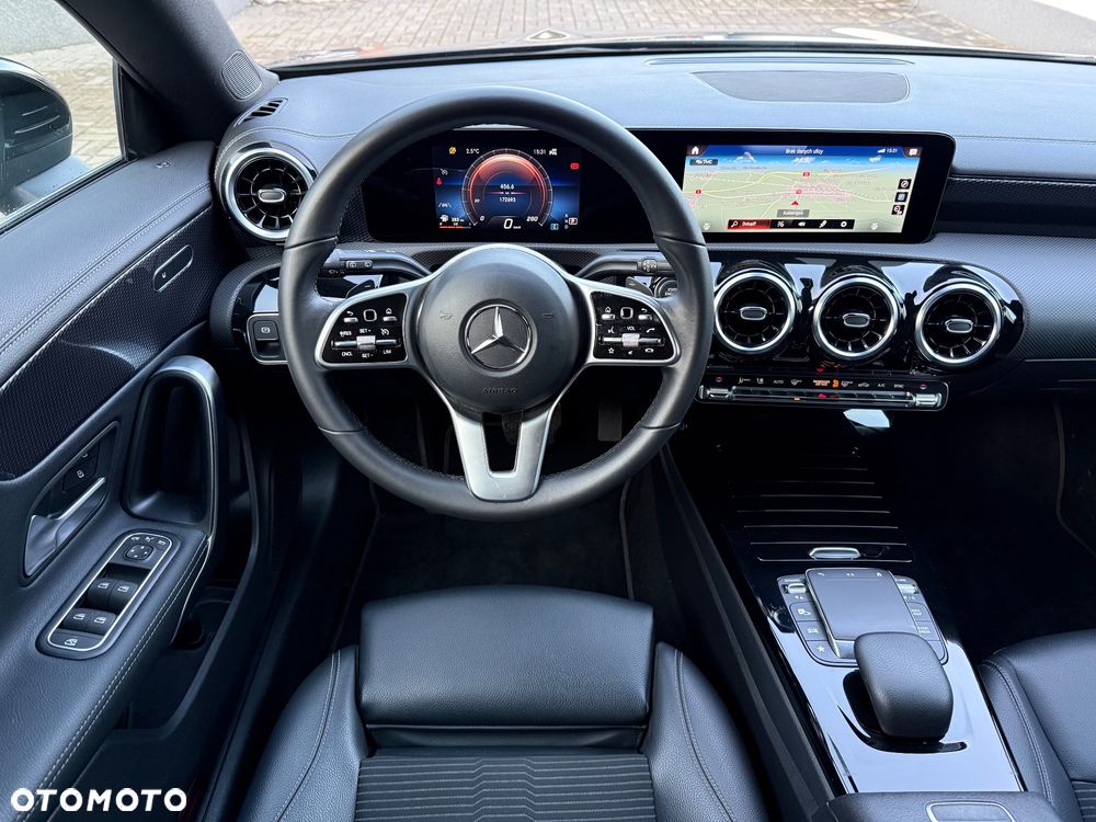 Mercedes-Benz CLA 180 7G-DCT Edition 2022 - 22
