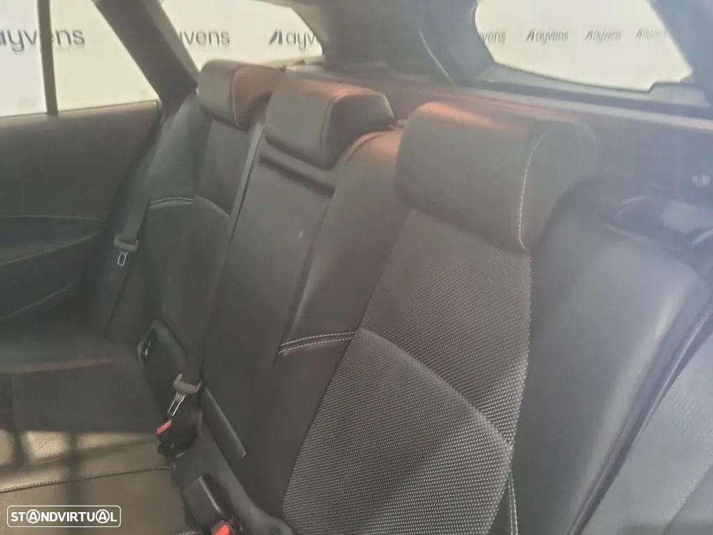 Toyota Corolla Touring Sports 2.0 Hybrid Luxury Black - 5