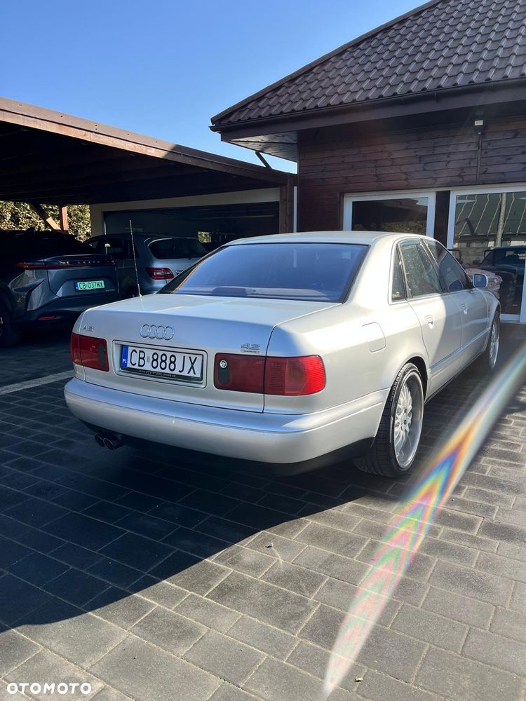 Audi A8 - 6