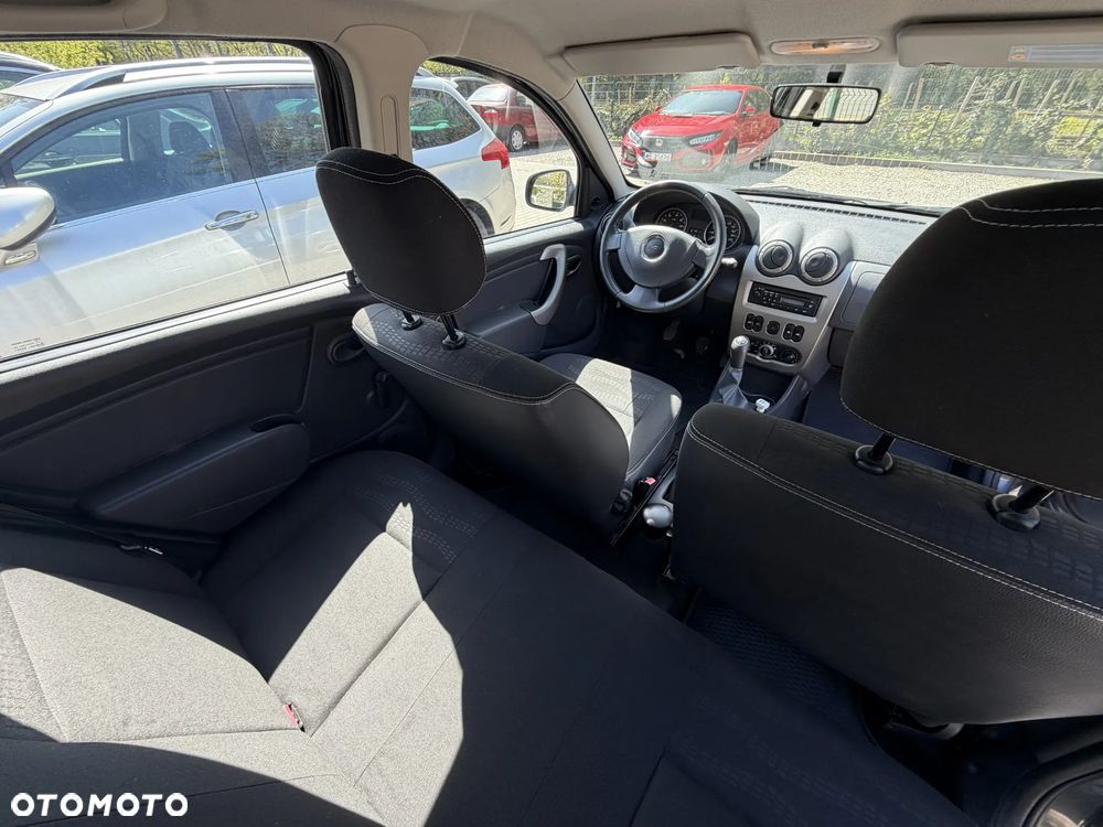Dacia Sandero - 7
