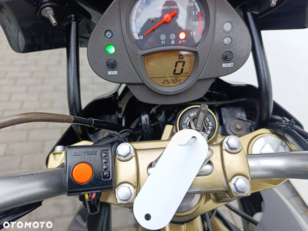 Kawasaki ER - 20