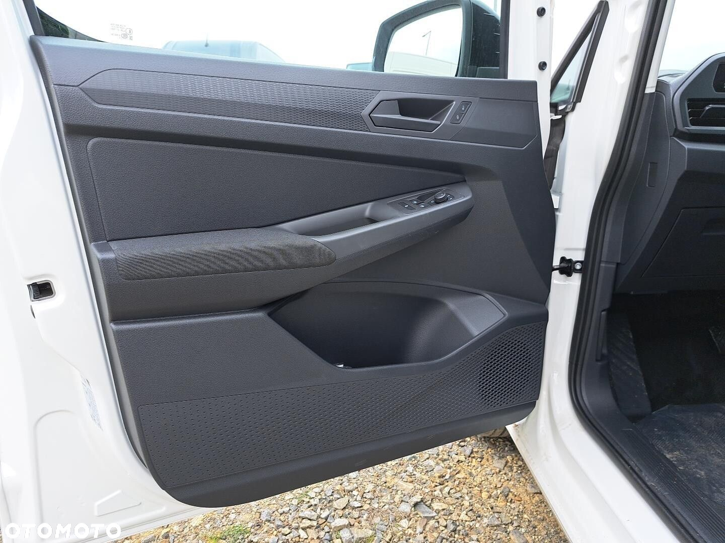 Volkswagen Caddy - 10