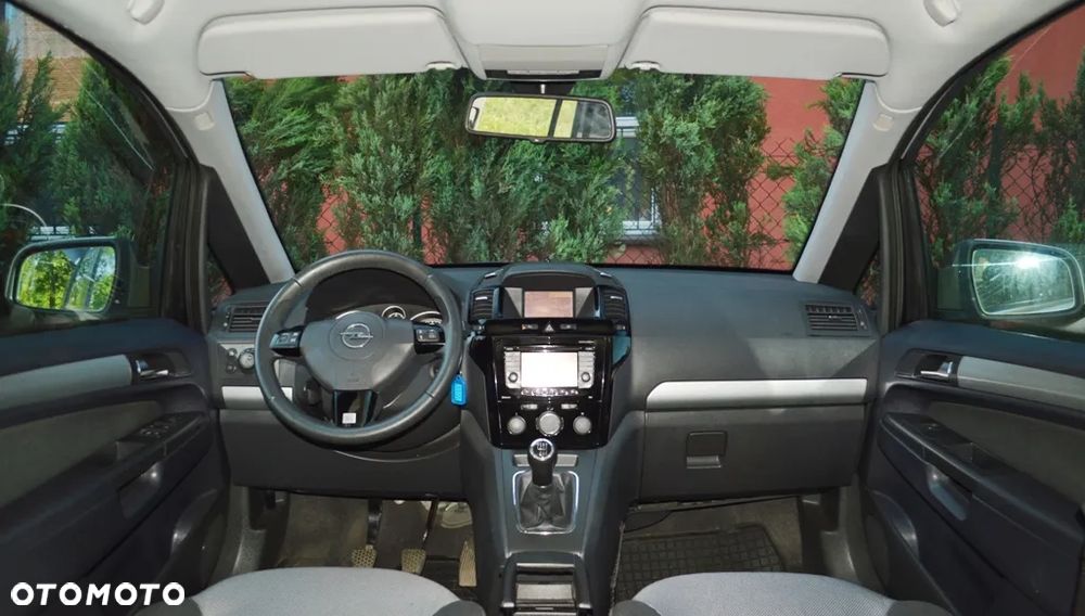 Opel Zafira 1.7 CDTI Cosmo - 26