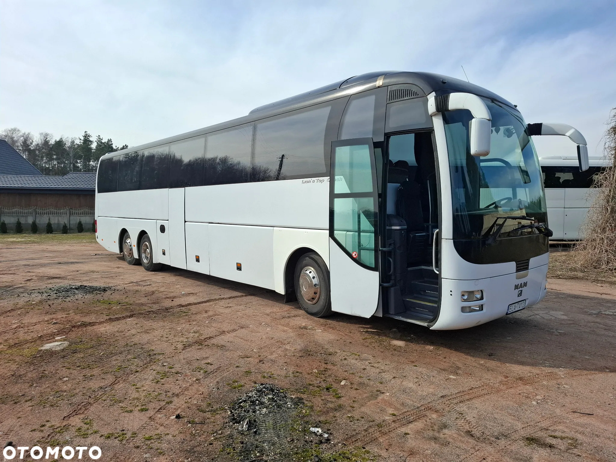 MAN R08 - 2