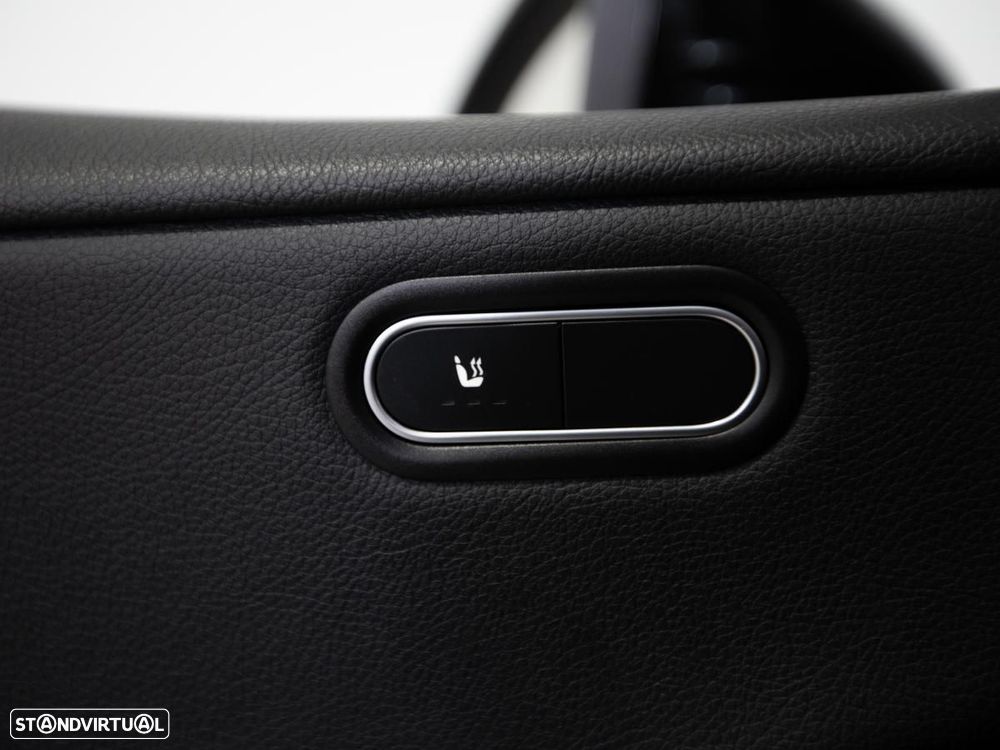 Mercedes-Benz A 250 e - 14