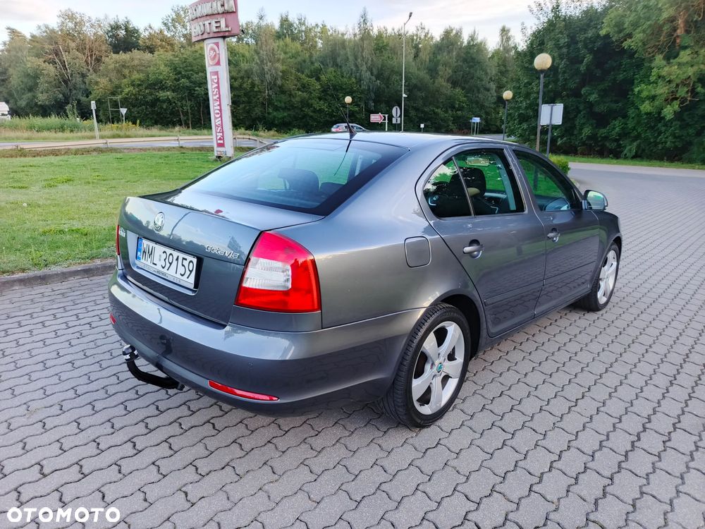Skoda Octavia 1.4 TSI IMPULS EDITION - 31