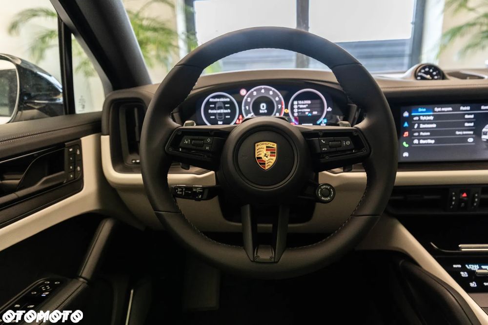 Porsche Cayenne Black Edition - 16