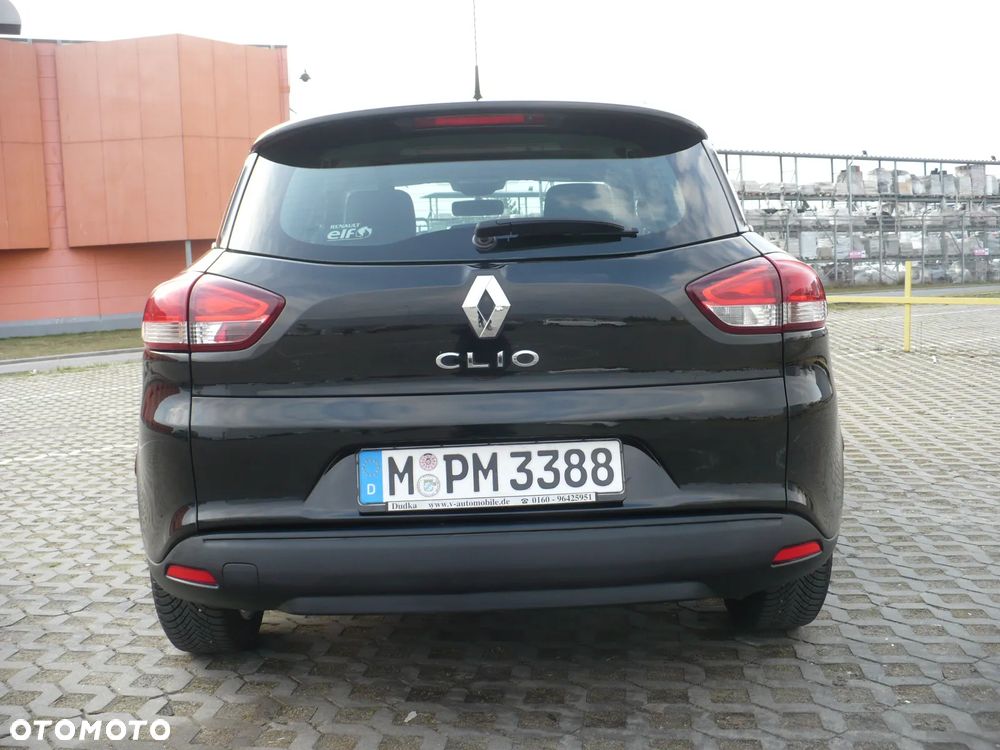 Renault Clio 1.2 16V 75 Start - 9