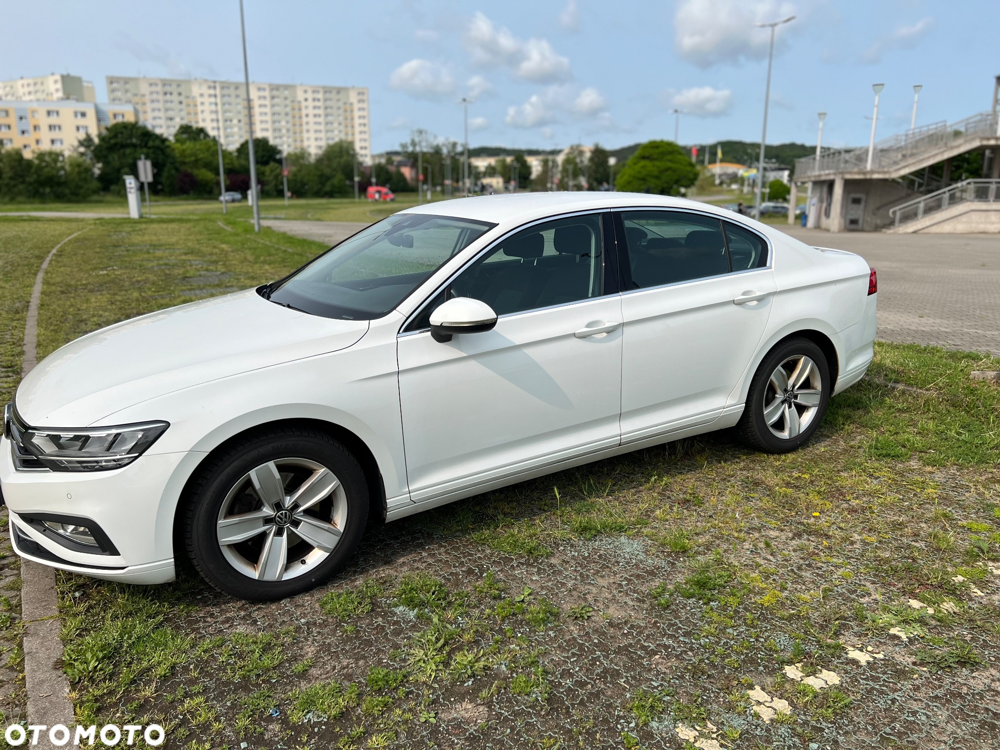 Volkswagen Passat 2.0 TSI Business DSG - 4