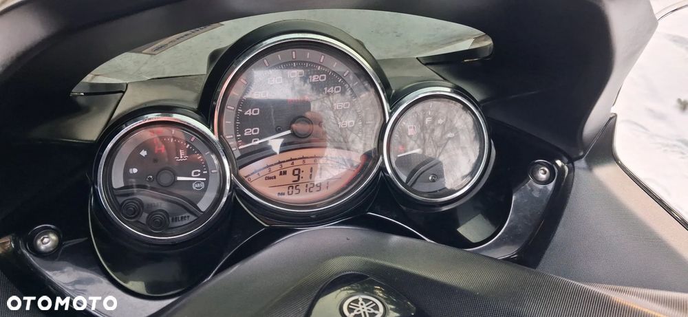 Yamaha Tmax - 11