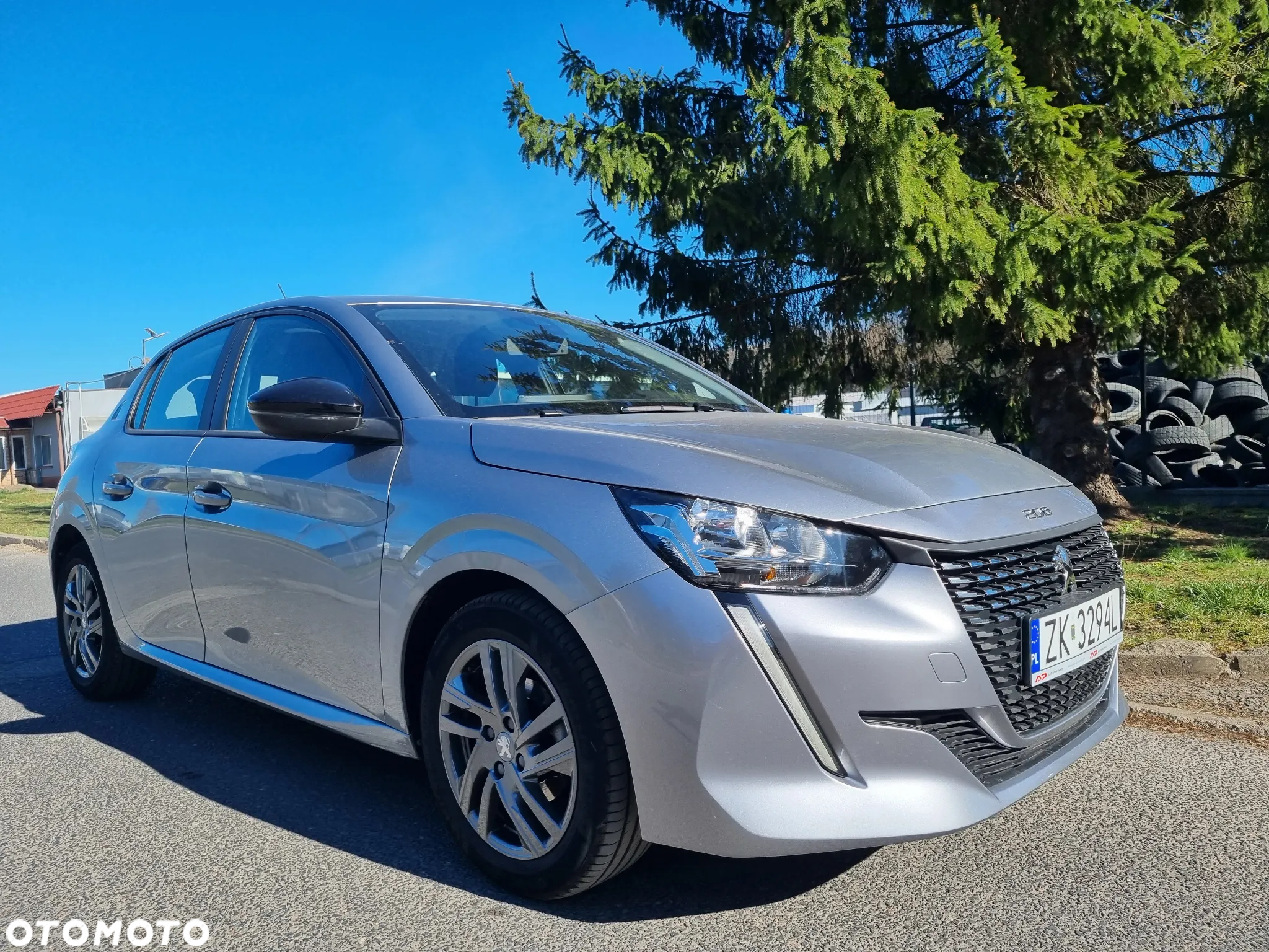 Peugeot 208 PureTech 75 Allure - 2