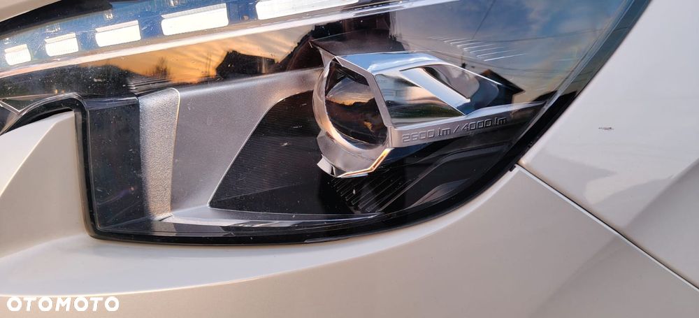 Peugeot 5008 - 40