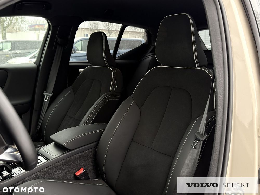 Volvo XC 40 - 20