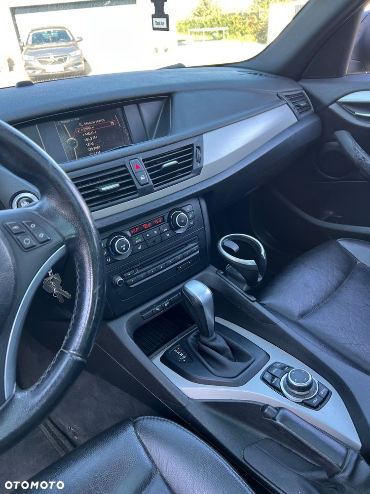 BMW X1 sDrive18d Sport Line - 10