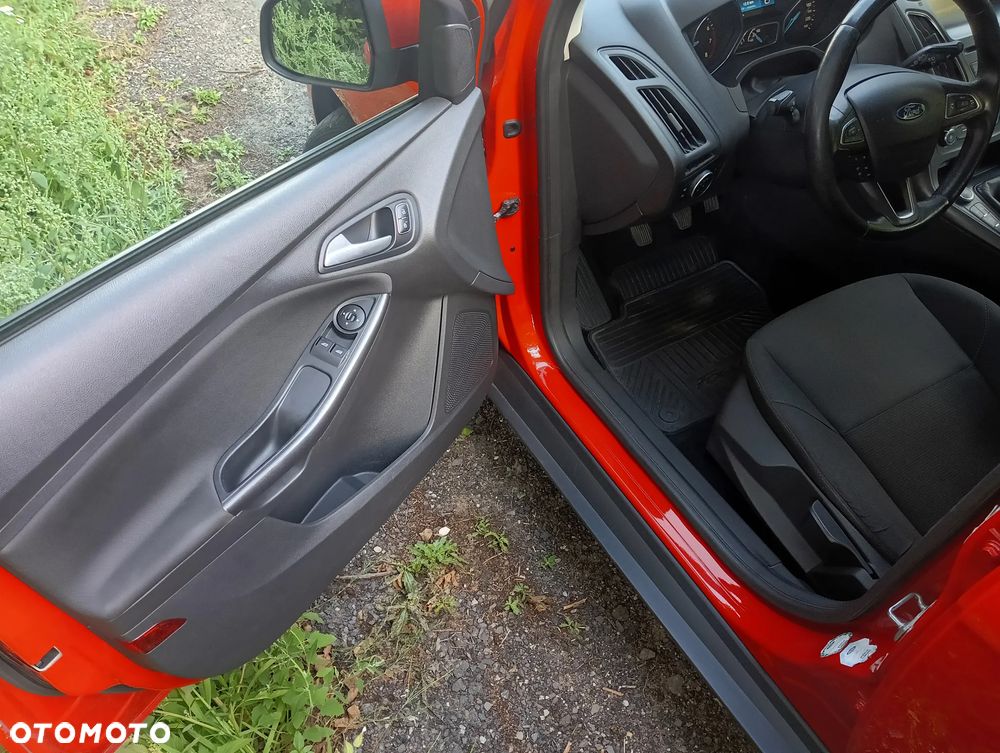 Ford Focus 1.5 EcoBoost SYNC Edition ASS - 17